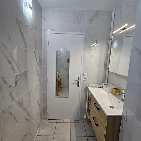 3 Chb 6 à 8 Pers Au Pied Des Transports Saint-Herblain