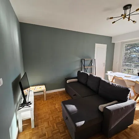 Appartement 3 Chb 6 à 8 Pers Au Pied Des Transports *