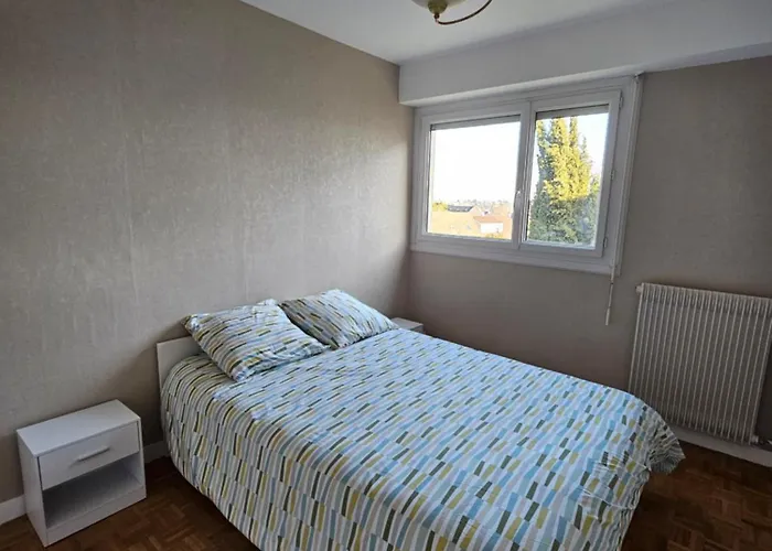 3 Chb 6 à 8 Pers Au Pied Des Transports * Saint-Herblain